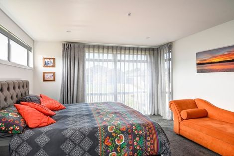 Photo of property in 10 Puketutu Grove, Motueka, 7120