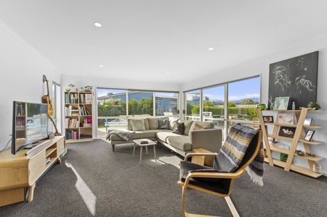 Photo of property in 11 Te Harawira Street, Otaki, 5512