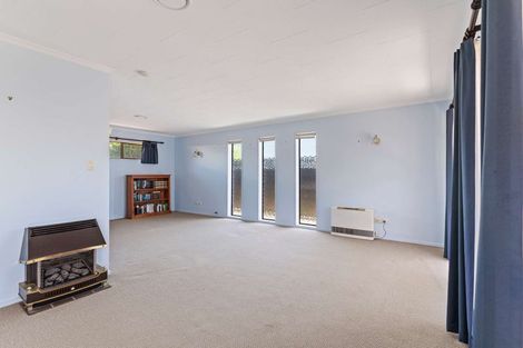 Photo of property in 5/481 Saint Aubyn Street, Moturoa, New Plymouth, 4310