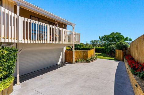 Photo of property in 24 Majesty Place, Half Moon Bay, Auckland, 2012