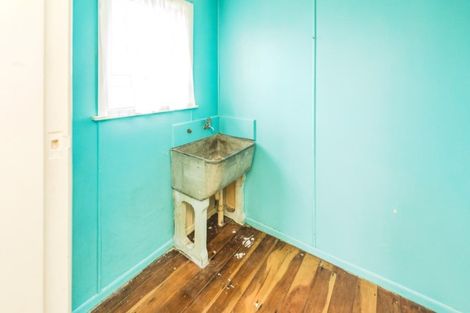 Photo of property in 31 Titoki Street, Castlecliff, Whanganui, 4501