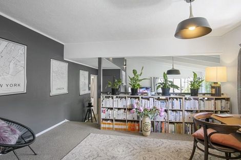 Photo of property in 76 Khandallah Road, Ngaio, Wellington, 6035
