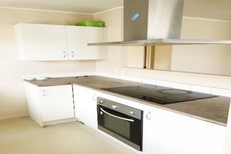 Photo of property in 174 Bruce Mclaren Road, Henderson, Auckland, 0612