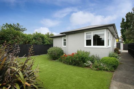 Photo of property in 5 Stirling Crescent, Hokowhitu, Palmerston North, 4410