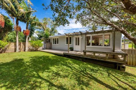 Photo of property in 1/91 Selwyn Crescent, Forrest Hill, Auckland, 0620