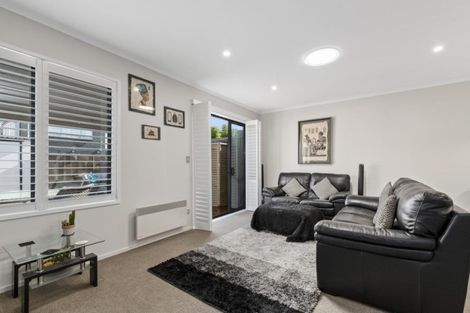 Photo of property in 8 Tuatua Road, Hobsonville, Auckland, 0616