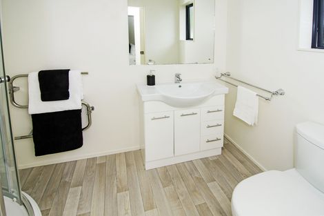 Photo of property in 85a Oxford Street, Tawa, Wellington, 5028