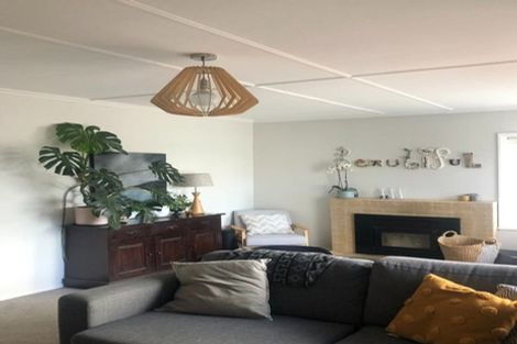 Photo of property in 22 Ngaio Road, Raumati Beach, Paraparaumu, 5032