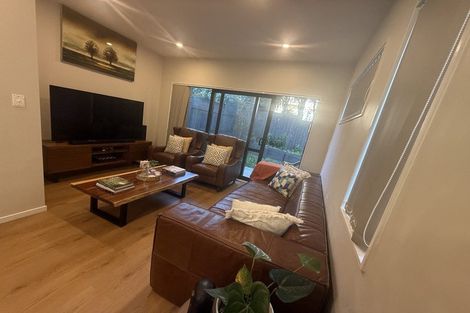 Photo of property in 12/10 Newington Road, Henderson, Auckland, 0612