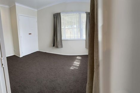 Photo of property in 75 Greenpark Road, Penrose, Auckland, 1061