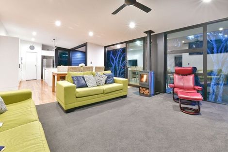 Photo of property in 31g Cochrane Avenue, Arkles Bay, Whangaparaoa, 0932