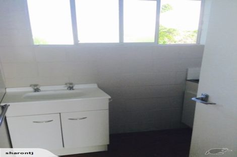 Photo of property in 1/44 Sarsfield Street, Herne Bay, Auckland, 1011