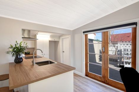 Photo of property in 61 Oxford Street, South Dunedin, Dunedin, 9012