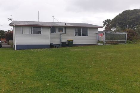 Photo of property in 24 Beach Road, Glenbrook, Waiuku, 2681