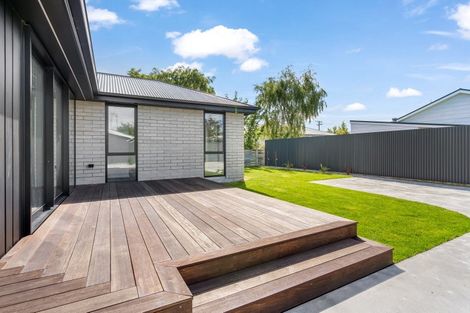 Photo of property in 33 Home Street, Winton, 9720