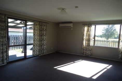 Photo of property in 20b Garland Drive, St Andrews, Hamilton, 3200