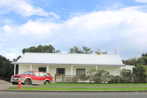 Photo of property in 50 Eugenia Rise, Totara Heights, Auckland, 2105