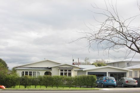 Photo of property in 75 Napier Road, Havelock North, 4130