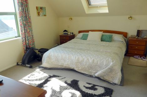 Photo of property in 21a Maida Vale Road, Roseneath, Wellington, 6011