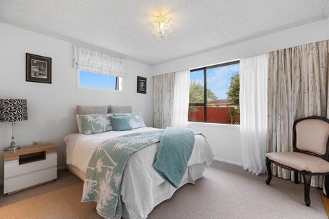 Photo of property in 10a Kennedy Place, Merrilands, New Plymouth, 4312