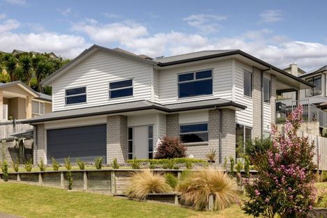 Photo of property in 111 Oteki Park Drive, Welcome Bay, Tauranga, 3112