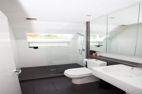 Photo of property in 5 Champion Street, Edgeware, Christchurch, 8013