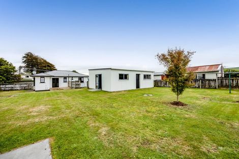 Photo of property in 70 Cloten Road, Stratford, 4332