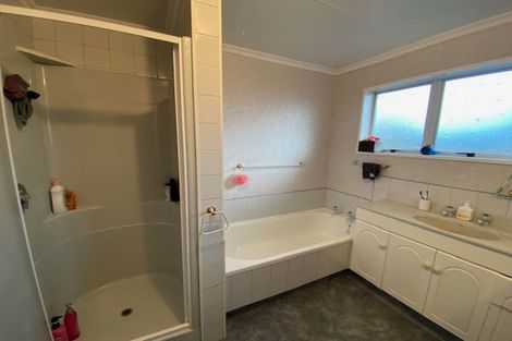 Photo of property in 9 Racecourse Road, Awapuni, Palmerston North, 4412