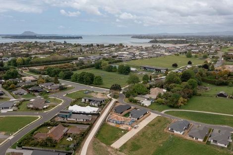 Photo of property in 49d Western Avenue, Omokoroa, 3172