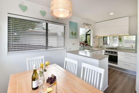 Photo of property in 638 Whangaparaoa Road, Stanmore Bay, Whangaparaoa, 0932