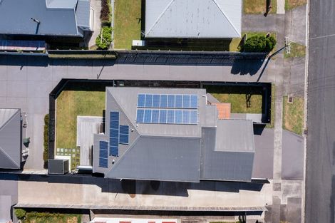 Photo of property in 30 Puriri Street, Hawera, 4610