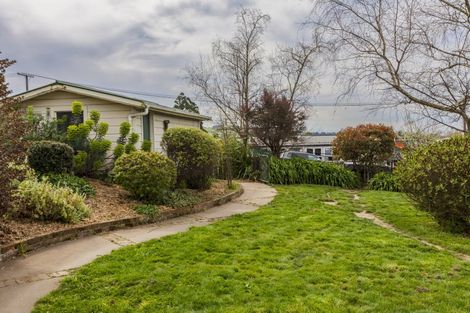 Photo of property in 5 Saint Marys Road, Waipukurau, 4200
