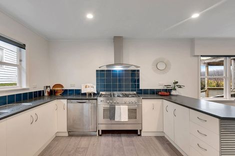 Photo of property in 48 Ernest Street, Ranui, Porirua, 5024