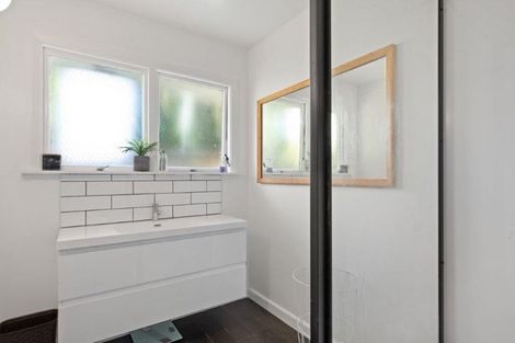 Photo of property in 2/99b Totara Street, Fendalton, Christchurch, 8041