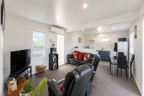 Photo of property in 109 Wattle Place, Whangamata, 3620