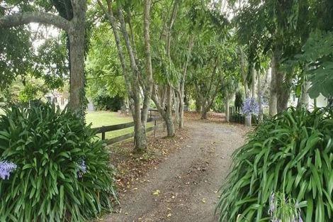 Photo of property in 4 Railway Terrace, Ohau, Levin, 5570