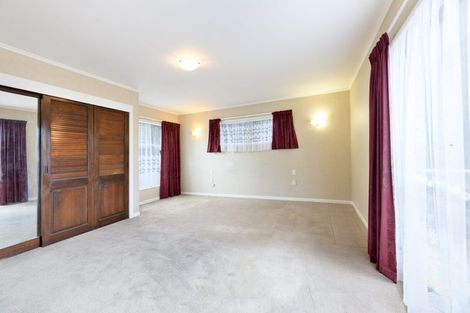 Photo of property in 56 Woodford Avenue, Henderson, Auckland, 0610