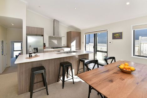 Photo of property in 11 Barcliff Terrace, Gulf Harbour, Whangaparaoa, 0930