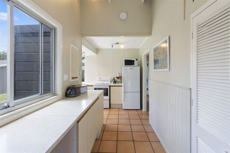 Photo of property in 9 Monument Road, Clevedon, Papakura, 2582