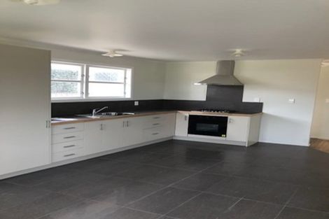 Photo of property in 6 Barrow Place, Te Puke, 3119