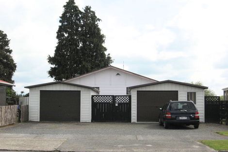 Photo of property in 37b Aquarius Drive, Kawaha Point, Rotorua, 3010