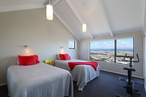 Photo of property in 350 Princes Drive, Britannia Heights, Nelson, 7010