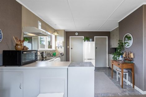 Photo of property in 74 Conway Crescent, Glengarry, Invercargill, 9810