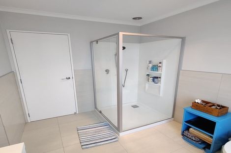 Photo of property in 76 Whenuapai Drive, Whenuapai, Auckland, 0618