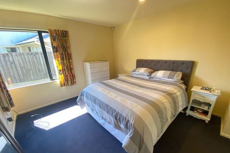 Photo of property in 74 Hounslow Street, Ilam, Christchurch, 8041