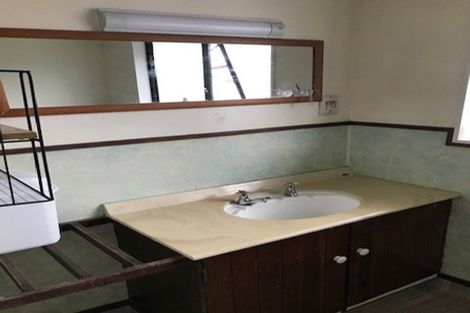 Photo of property in 23 Elmwood Crescent, Pukete, Hamilton, 3200