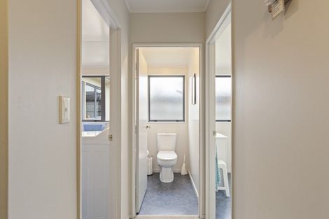 Photo of property in 64 Branch Road, Highlands Park, New Plymouth, 4312