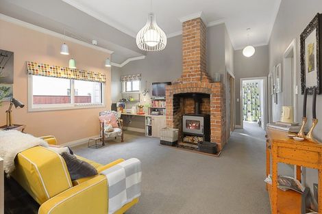 Photo of property in 42 Derwent Street, Island Bay, Wellington, 6023