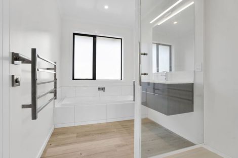 Photo of property in 30 Martin Conway Road, Upper Moutere, 7081