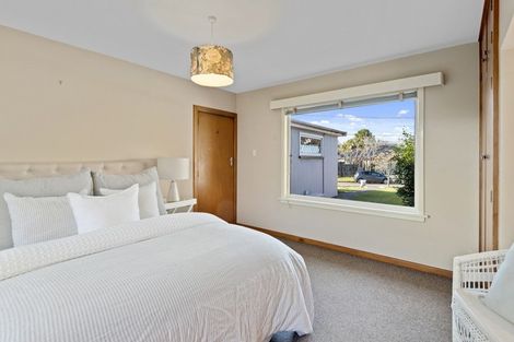 Photo of property in 3 Deloraine Street, Somerfield, Christchurch, 8024